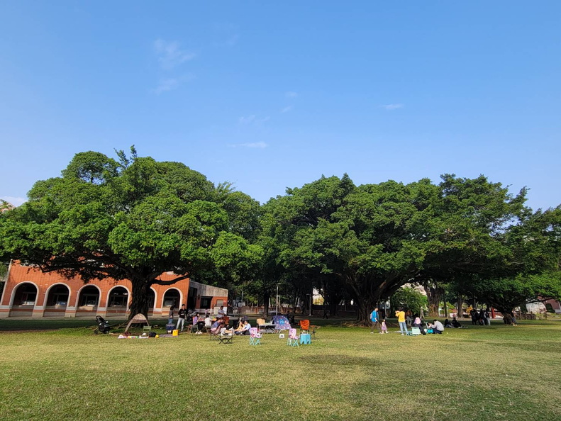 榕園