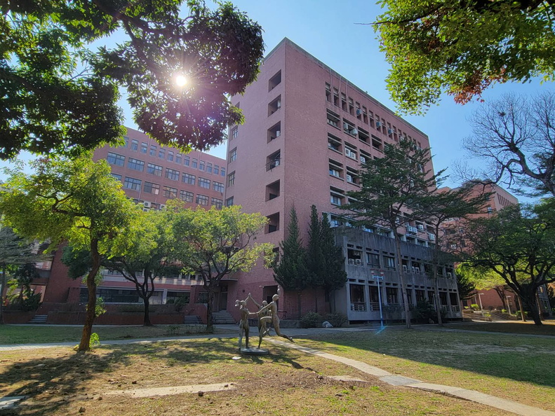 雲平大樓