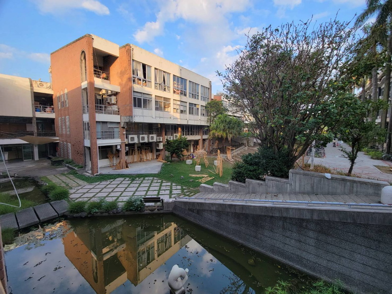 建築系館